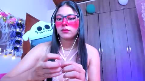 Snapshot of xallysonx_ chatting on October 15, 12:28 pm XALLYSONX online show from October 15, 12:28 pm