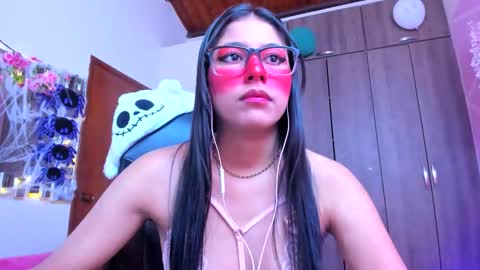 Snapshot of xallysonx_ chatting on October 19, 12:54 pm XALLYSONX online show from October 19, 12:54 pm