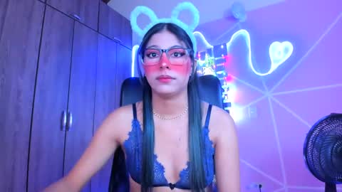 Snapshot of xallysonx_ chatting on February 23, 11:11 am XALLYSONX online show from February 23, 11:11 am