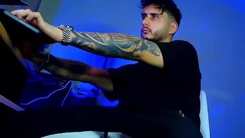 XanderCageX online show from February 11, 3:49 pm