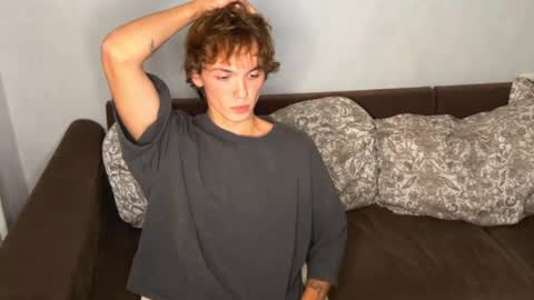 Snapshot of xavier_200 chatting on October 2, 1:54 pm Xavier PVT open online show from October 2, 1:54 pm