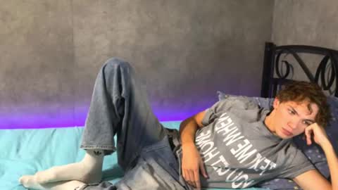 Snapshot of xavier_200 chatting on October 15, 2:59 am Xavier PVT open online show from October 15, 2:59 am