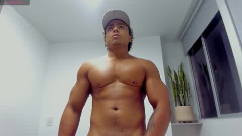 Snapshot of xavier_colleman chatting on October 3, 12:53 am Xavier online show from October 3, 12:53 am