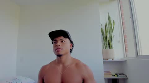 Snapshot of xavier_colleman chatting on September 9, 8:31 pm Xavier online show from September 9, 8:31 pm