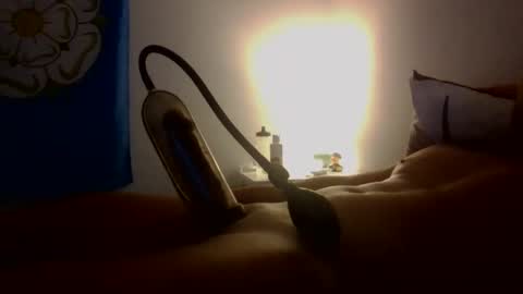 xavior6999 online show from March 18, 8:42 am