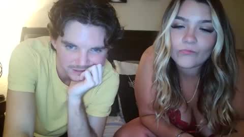 Snapshot of xdoublethedesirex chatting on October 26, 5:52 am xDoubeTheDesirex online show from October 26, 5:52 am