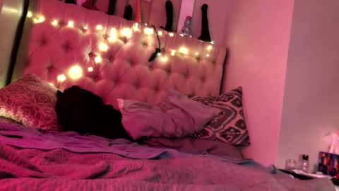 xelathebitch online show from February 8, 11:41 pm