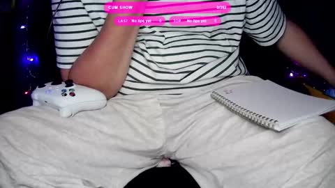 Snapshot of xgamerboyx chatting on September 26, 1:19 pm xgamerboyx online show from September 26, 1:19 pm