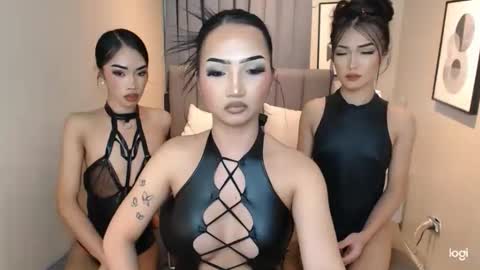 ur 1 and only ASH online show from March 27, 9:27 pm