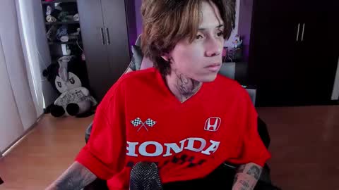 xIce Boy online show from March 17, 2:44 pm