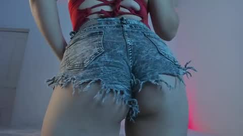 ximena  online show from June 4, 6:36 pm