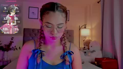 camila online show from December 4, 10:09 pm