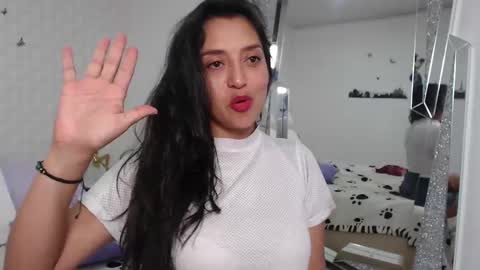 ximena suarez online show from February 18, 4:15 am