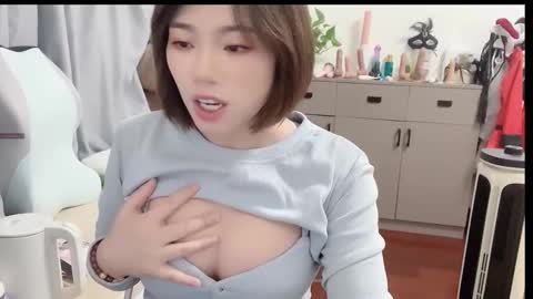 xinbao799322 online show from November 2, 11:27 pm