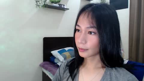 Alice online show from May 9, 7:09 pm