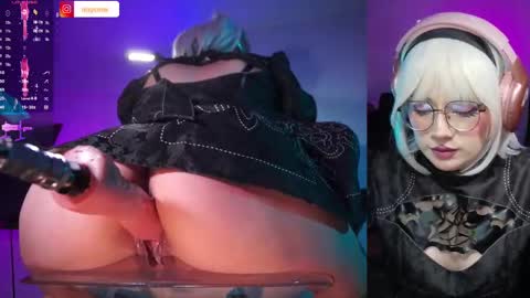 Snapshot of xnixycrow11 chatting on September 22, 5:44 am Nixy Crow online show from September 22, 5:44 am