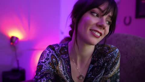 Snapshot of xobondaixo chatting on February 9, 3:12 pm Bella Bondai online show from February 9, 3:12 pm