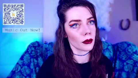 Bella Bondai online show from April 14, 10:02 pm