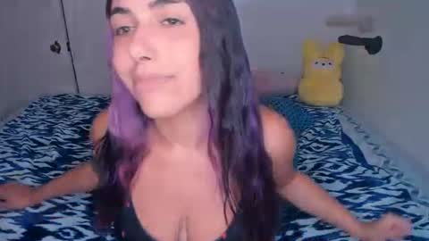 Rae  online show from July 7, 10:36 pm