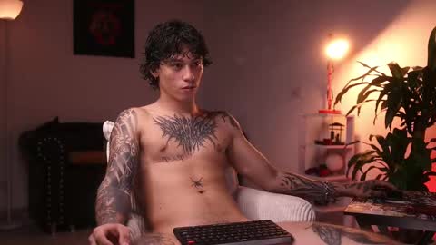 Snapshot of xomega_02 chatting on February 14, 3:11 am online show from February 14, 3:11 am