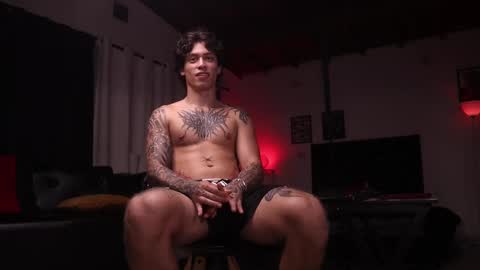 Snapshot of xomega_02 chatting on September 12, 1:18 am online show from September 12, 1:18 am