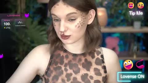 xoxo_molly online show from October 31, 9:26 pm