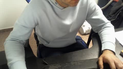 xoxopum online show from January 17, 7:05 pm