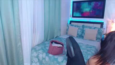 amanda online show from November 13, 5:21 am