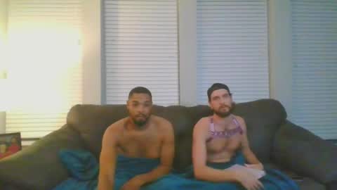 xriley3123 online show from May 5, 2:29 am