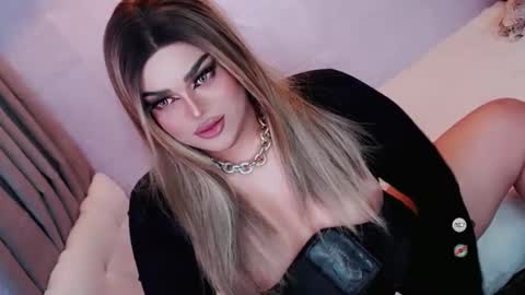 xsabbylicious69 online show from April 18, 4:25 am