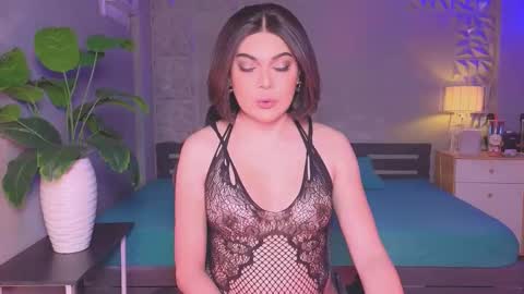 Michelle online show from September 11, 9:10 am