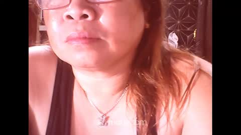 Snapshot of xsw33t_joy69x chatting on February 7, 3:19 pm joy online show from February 7, 3:19 pm