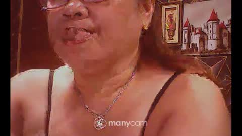 Snapshot of xsw33t_joy69x chatting on February 15, 12:43 pm joy online show from February 15, 12:43 pm