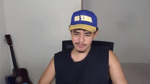 xtranherr online show from November 2, 1:49 am