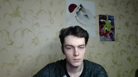 traqqq online show from February 5, 7:50 pm