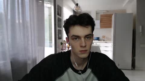 traqqq online show from July 11, 3:26 pm