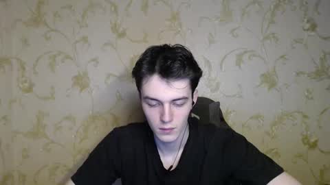 traqqq online show from January 13, 10:06 pm