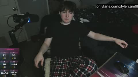 xtylercam69 online show from February 18, 3:28 am