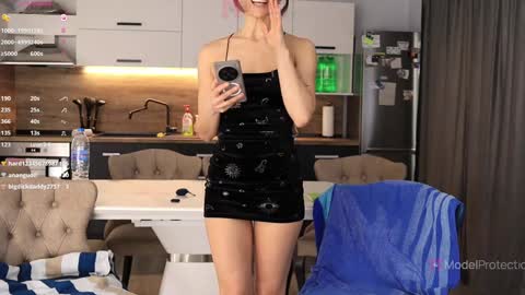 FrancyStepmom and YStepson    INTERESTED IN A GIRL-GIRL COLLABORATION  TEXT ME HERE  or INSTAGRAM online show from January 10, 1:16 pm