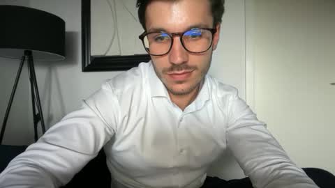 davdo online show from May 11, 4:04 pm