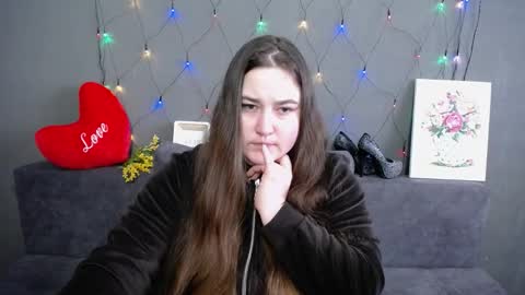 xx daniella xx online show from February 10, 7:33 am