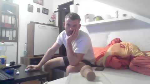 Snapshot of xxdirty_slut_boyxx chatting on October 5, 9:44 pm xxdirty_slut_boyxx online show from October 5, 9:44 pm