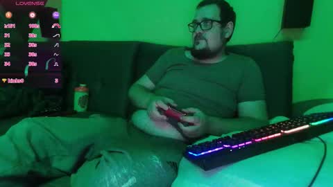 Snapshot of xxevoker chatting on October 4, 8:39 pm xxevoker online show from October 4, 8:39 pm
