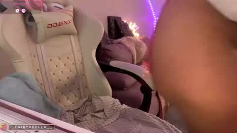 xxfairyxgiiirlxx online show from November 17, 2:30 pm