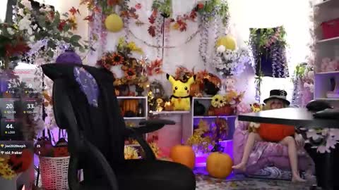 Haylee Marie  online show from October 29, 11:16 pm