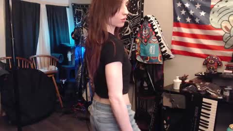 Lilith online show from September 26, 5:15 am