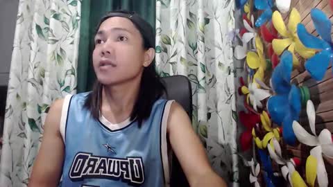 Snapshot of xxskinny_alonzoxx chatting on September 27, 9:34 pm Ali online show from September 27, 9:34 pm