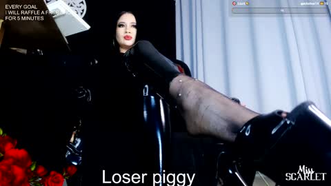 Mistress Scarlet Igmiss scarlet978 online show from February 26, 12:41 am
