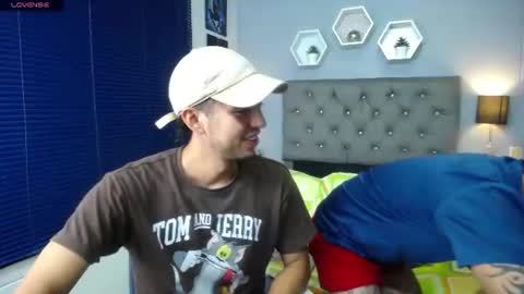 DYLAN AND PAUL online show from August 6, 1:36 am