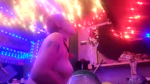 XXXQueenMandyDickenz online show from October 7, 7:59 am